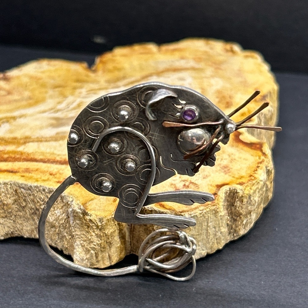 Kangaroo Rat Sterling Amethyst Brooch Pin Chelsea Stone Eye Candy Prescott AZ